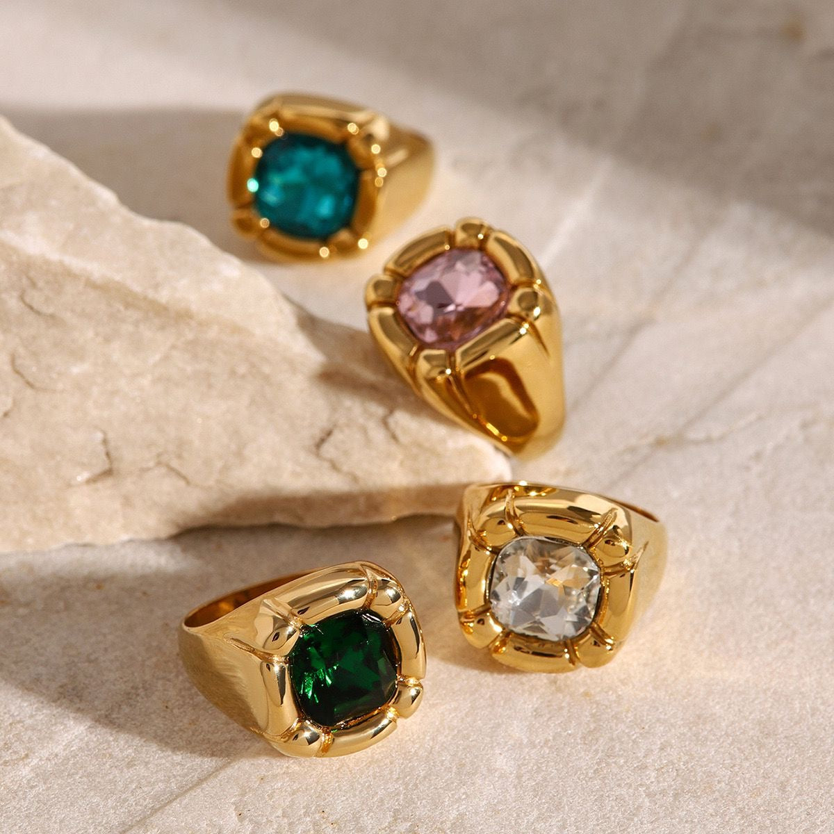 Anillo Crown transparente