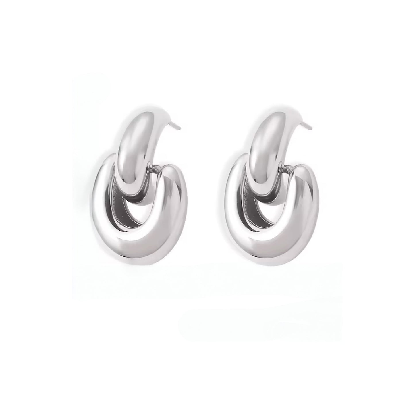Aretes Q Plateados